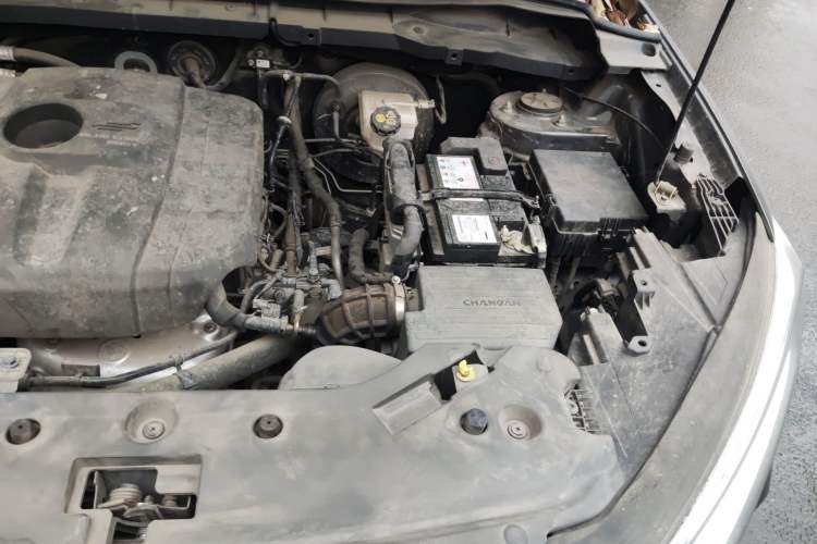 Used CHANGAN OSHAN X7 2021 1.5T Automatic Luxury Version Engine Bay Left
