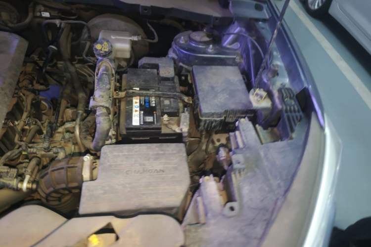 Used CHANGAN OSHAN X7 2021 1.5T Automatic Luxury Version Engine Bay Left