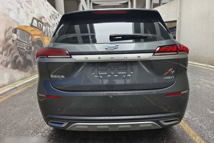 Used CHANGAN OSHAN X7 2021 1.5T Automatic Luxury Model Exterior 4