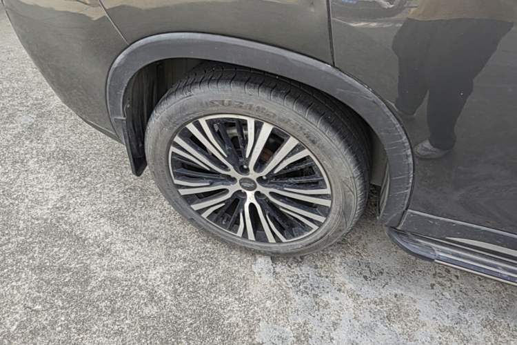 Used CHANGAN OSHAN X7 2021 1.5T Automatic Geeker Edition Exterior 5