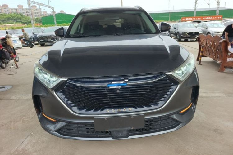Used CHANGAN OSHAN X7 2021 1.5T Automatic Luxury Model Front