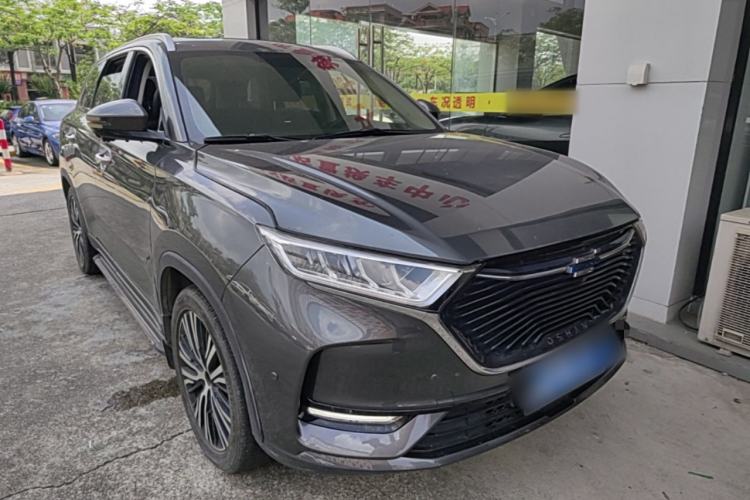 Used CHANGAN OSHAN X7 2021 1.5T Automatic Geeker Edition Front Right 45 Deg