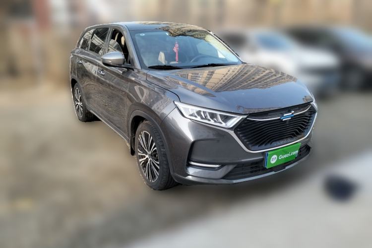 Used CHANGAN OSHAN X7 2021 1.5T Manual Luxury Version Front Right 45 Deg