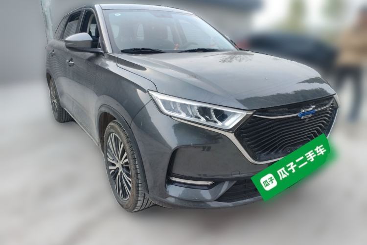 Used CHANGAN OSHAN X7 2021 1.5T Manual Luxury Version Front Right 45 Deg