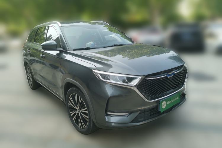 Used CHANGAN OSHAN X7 2021 1.5T Automatic Luxury Model Front Right 45 Deg