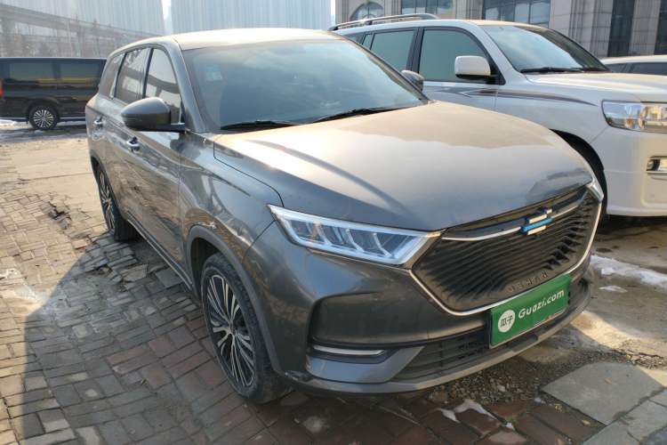 Used CHANGAN OSHAN X7 2021 1.5T Automatic Luxury Version Front Right 45 Deg
