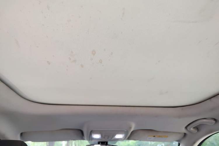 Used CHANGAN OSHAN X7 2021 1.5T Automatic Luxury Version Headliner
