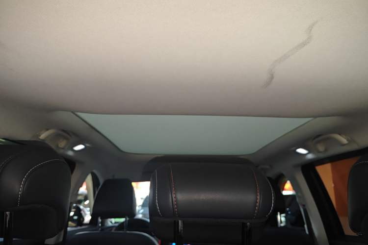 Used CHANGAN OSHAN X7 2021 1.5T Automatic Luxury Version Headliner