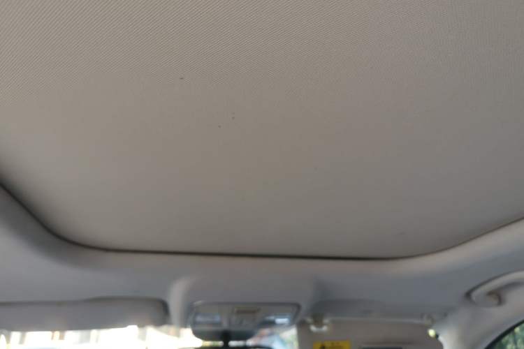 Used CHANGAN OSHAN X7 2021 1.5T Automatic Luxury Model Headliner