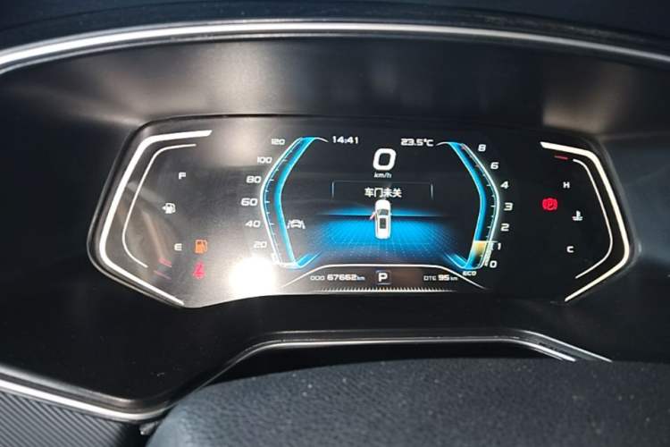 Used CHANGAN OSHAN X7 2021 1.5T Automatic Luxury Model Instrument Cluster