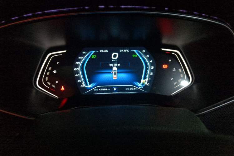 Used CHANGAN OSHAN X7 2021 1.5T Automatic Luxury Model Instrument Cluster