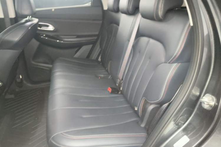Used CHANGAN OSHAN X7 2021 1.5T Automatic Luxury Model Interior 1