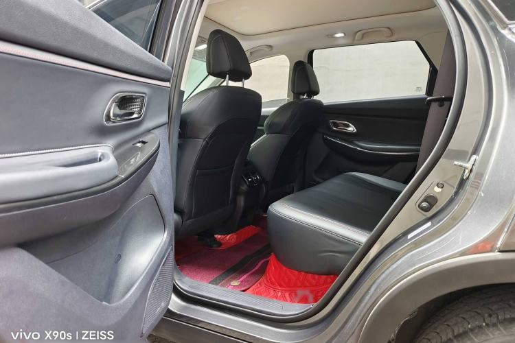 Used CHANGAN OSHAN X7 2021 1.5T Automatic Luxury Model Interior 3
