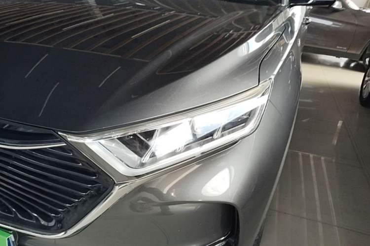 Used CHANGAN OSHAN X7 2021 1.5T Automatic Luxury Model Left Front Headlight