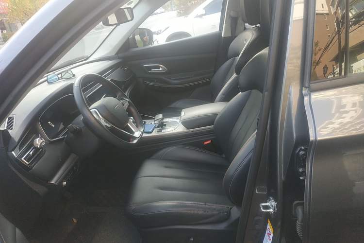 Used CHANGAN OSHAN X7 2021 1.5T Space Freedom Edition with Automatic Parking and Facial Recognition Left Front Seat