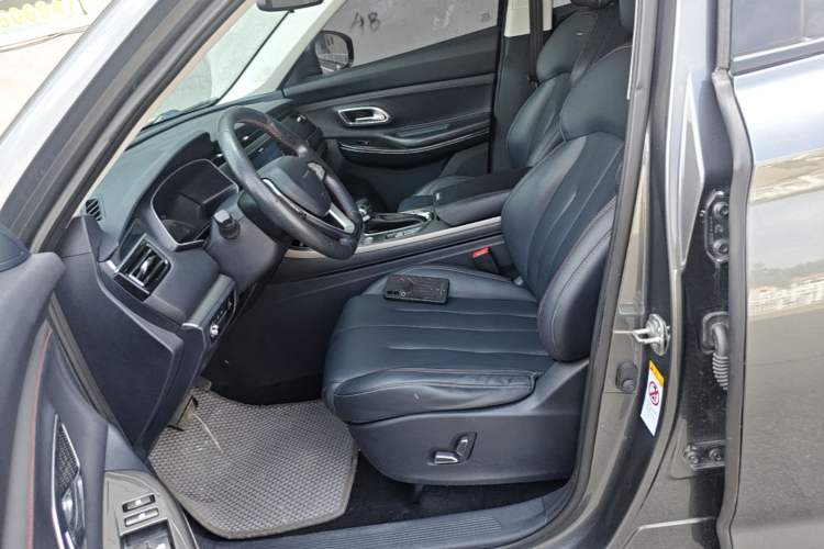 Used CHANGAN OSHAN X7 2021 1.5T Automatic Luxury Model Left Front Seat