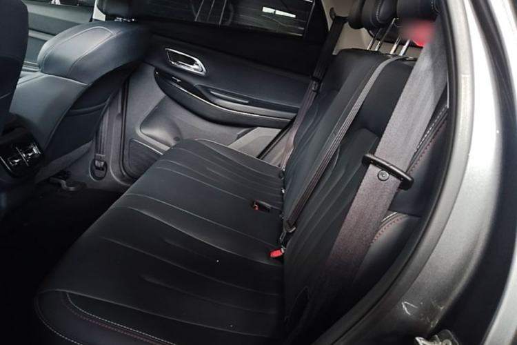 Used CHANGAN OSHAN X7 2021 1.5T Automatic Luxury Model Left Rear Seat