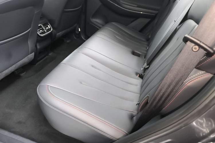 Used CHANGAN OSHAN X7 2021 1.5T Automatic Luxury Model Left Rear Seat