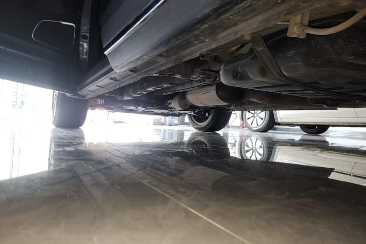 Used CHANGAN OSHAN X7 2021 1.5T Automatic Geeker Edition Left Side Sill