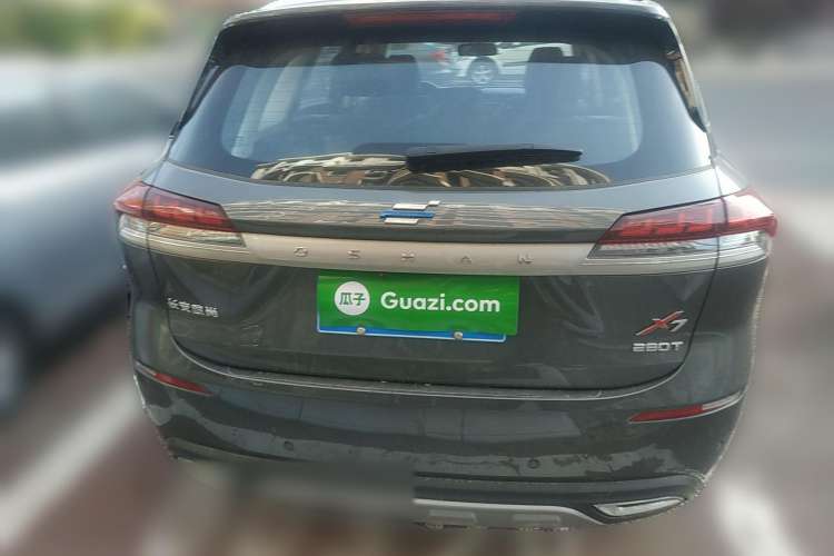 Used CHANGAN OSHAN X7 2021 1.5T Space Freedom Edition with Automatic Parking and Facial Recognition Rear