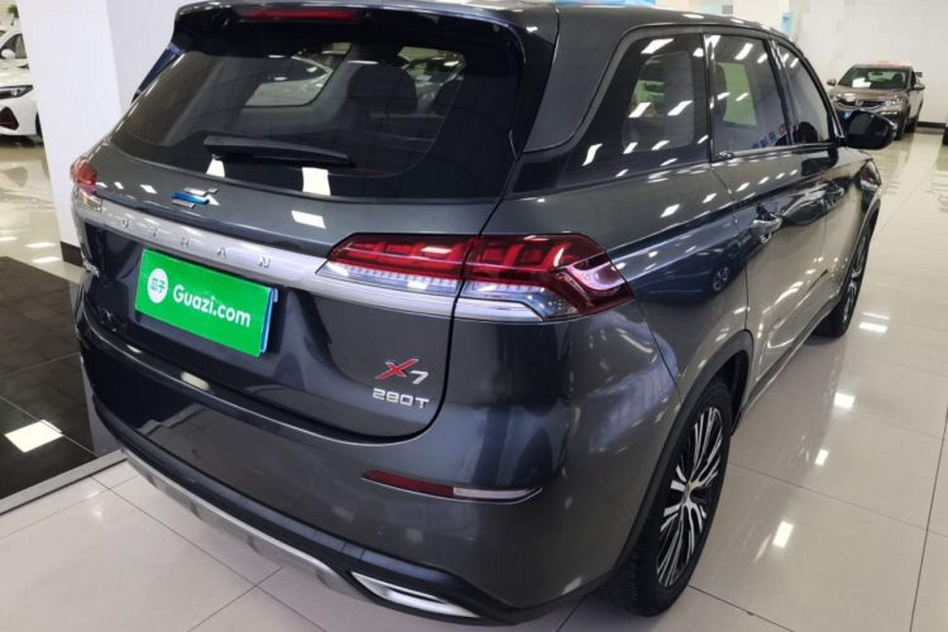 Used CHANGAN OSHAN X7 2021 1.5T Manual Luxury Version Rear Right 45 Deg