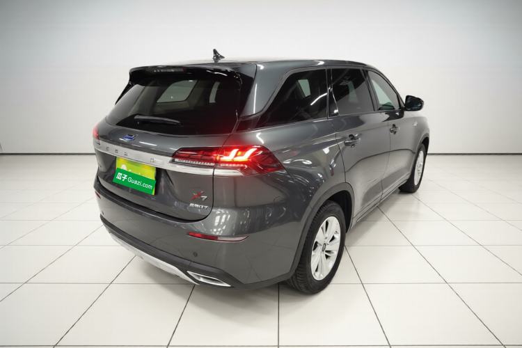 Used CHANGAN OSHAN X7 2021 1.5T Automatic Elite Edition Rear Right 45 Deg