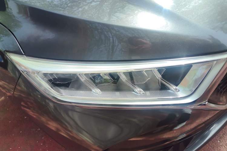Used CHANGAN OSHAN X7 2021 1.5T Automatic Luxury Model Right Front Headlight