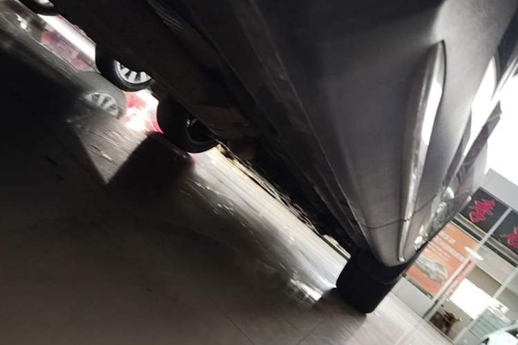Used CHANGAN OSHAN X7 2021 1.5T Automatic Luxury Model Right Side Sill