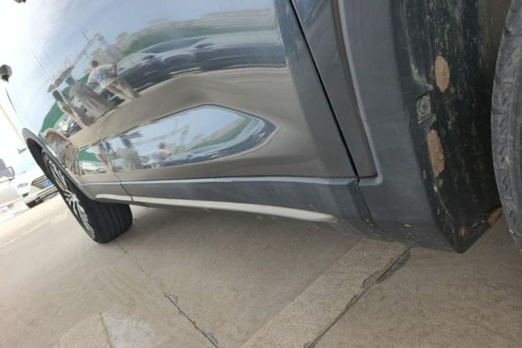 Used CHANGAN OSHAN X7 2021 1.5T Automatic Luxury Model Right Side Sill