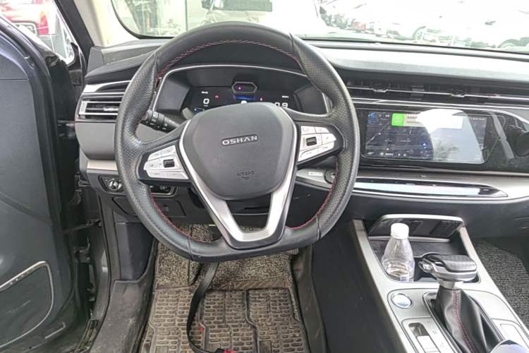 Used CHANGAN OSHAN X7 2021 1.5T Automatic Geeker Edition Steering Wheel