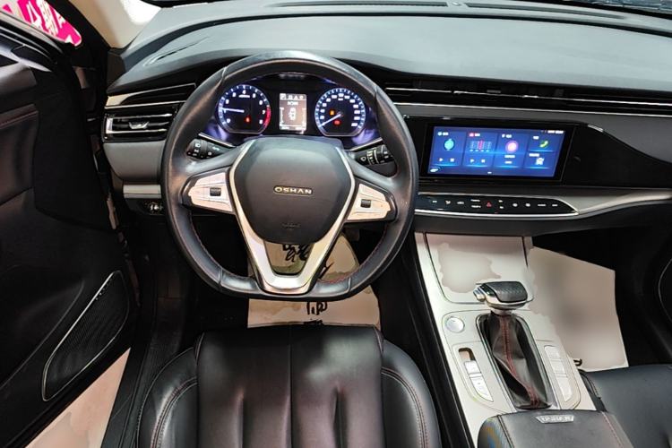 Used CHANGAN OSHAN X7 2021 1.5T Automatic Luxury Version Steering Wheel