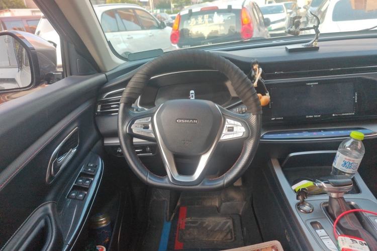 Used CHANGAN OSHAN X7 2021 1.5T Automatic Luxury Model Steering Wheel