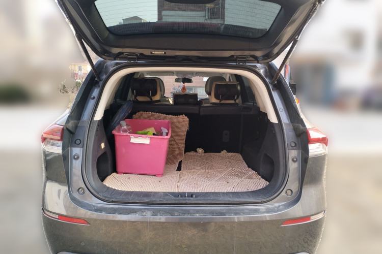Used CHANGAN OSHAN X7 2021 1.5T Manual Luxury Version Trunk