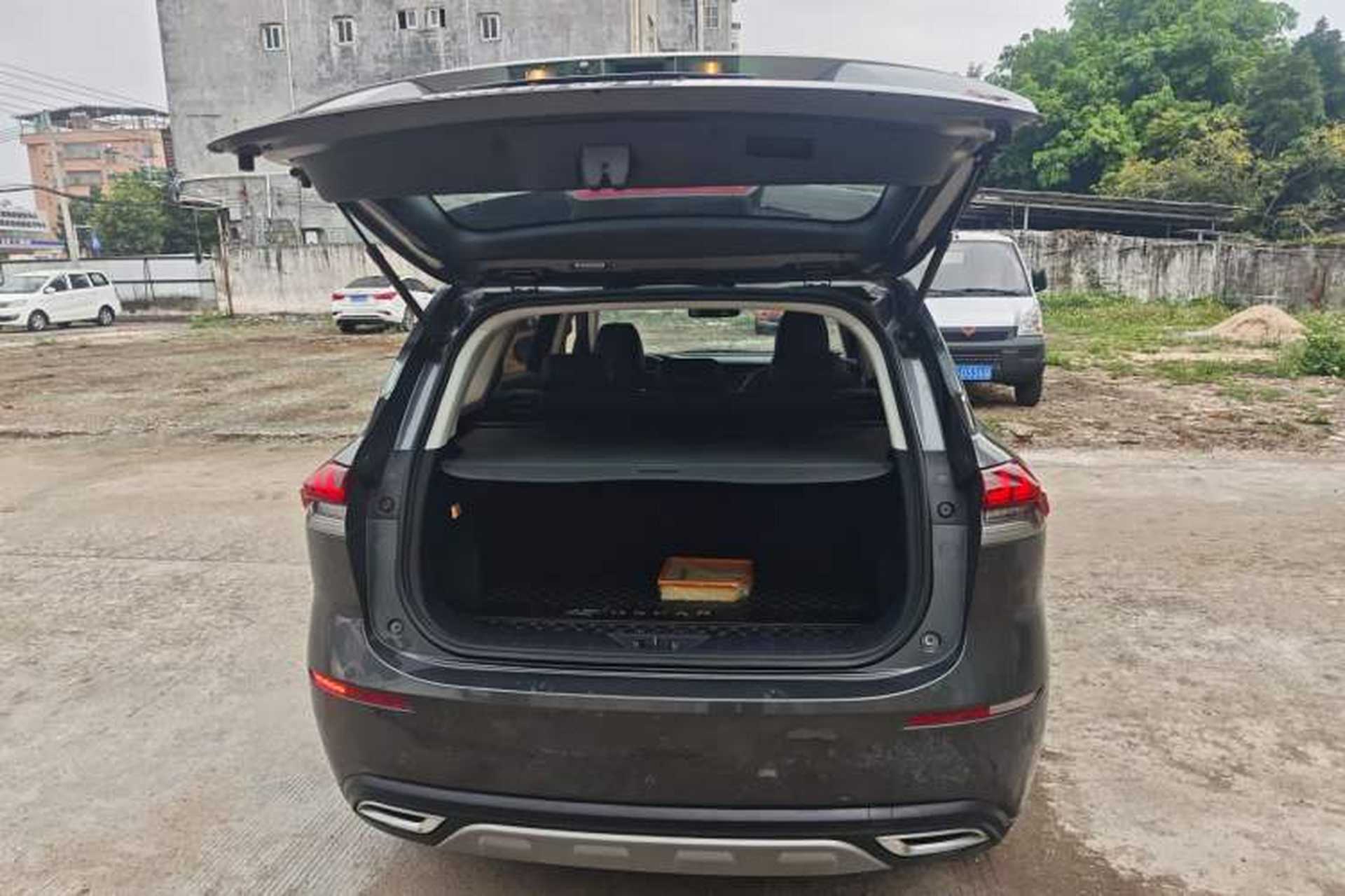 Used CHANGAN OSHAN X7 2021 1.5T Automatic Luxury Model Trunk