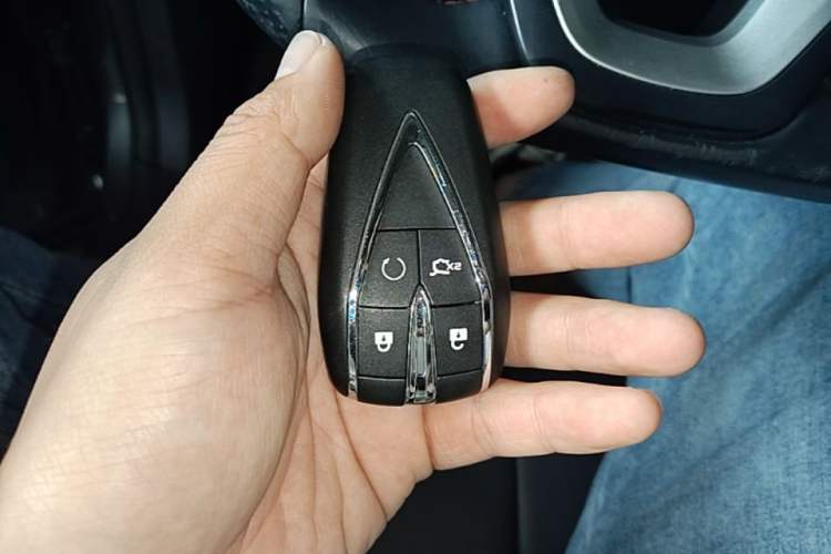 Used CHANGAN OSHAN X7 2021 1.5T Automatic Luxury Model Vehicle Key