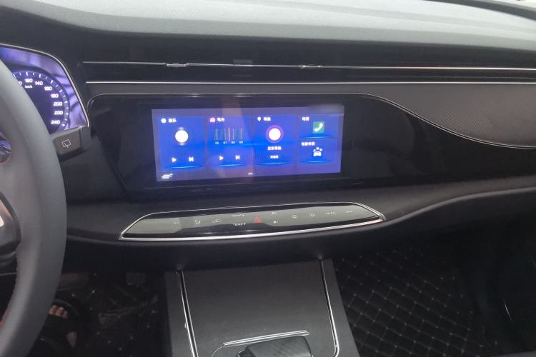 Used CHANGAN OSHAN X7 2021 1.5T Automatic Luxury Version Audio And AC Panel