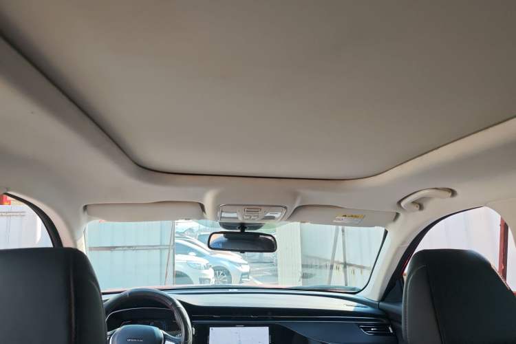 Used CHANGAN OSHAN X7 2021 1.5T Automatic Luxury Model Headliner