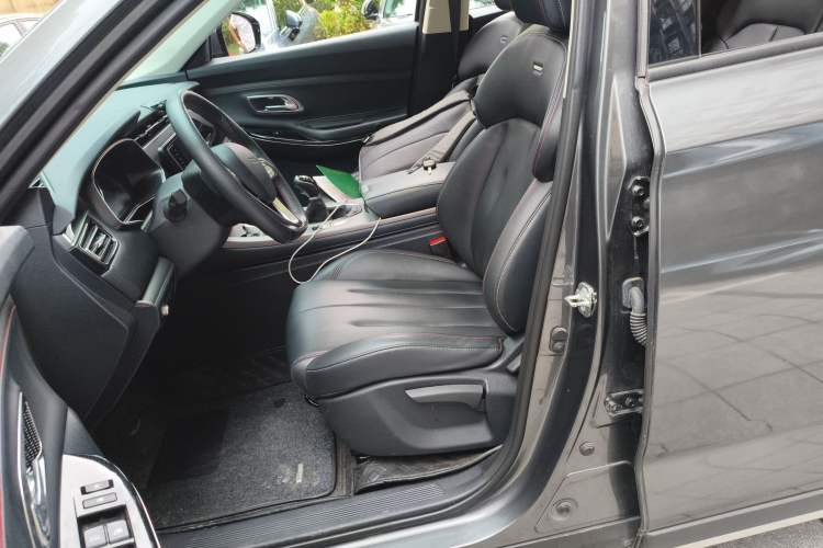 Used CHANGAN OSHAN X7 2021 1.5T Manual Luxury Version Left Front Seat