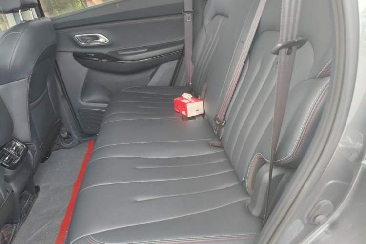 Used CHANGAN OSHAN X7 2021 1.5T Manual Luxury Version Left Rear Seat