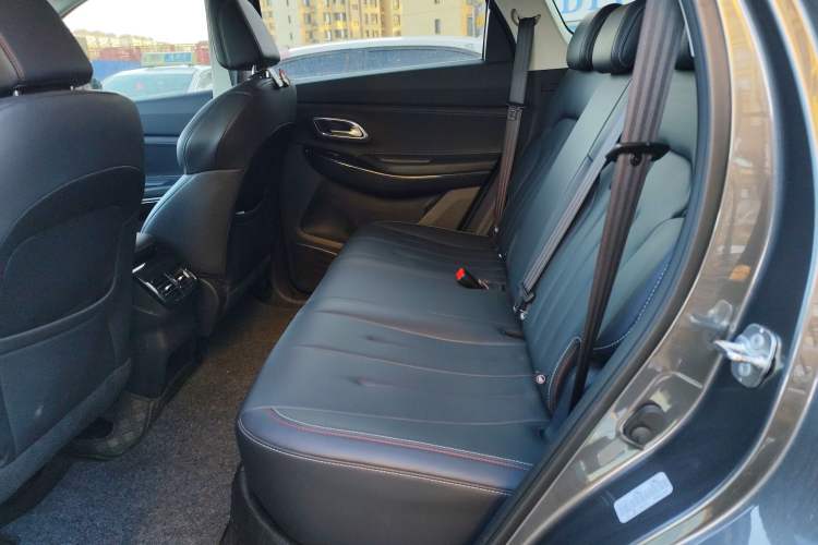 Used CHANGAN OSHAN X7 2021 1.5T Automatic Luxury Model Left Rear Seat