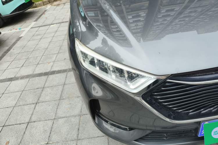Used CHANGAN OSHAN X7 2021 1.5T Manual Luxury Version Right Front Headlight