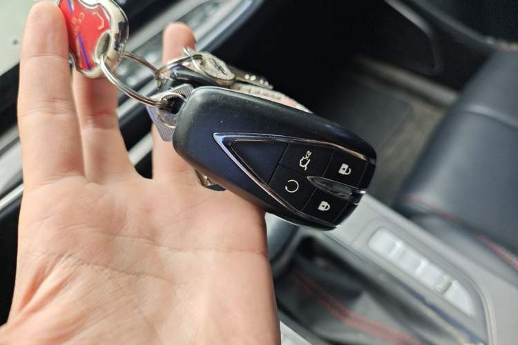Used CHANGAN OSHAN X7 2021 1.5T Automatic Luxury Model Vehicle Key