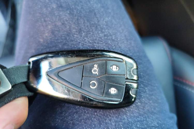 Used CHANGAN OSHAN X7 2021 1.5T Automatic Luxury Model Vehicle Key