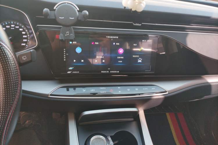 Used CHANGAN OSHAN X7 2021 1.5T Automatic Luxury Version Audio And AC Panel