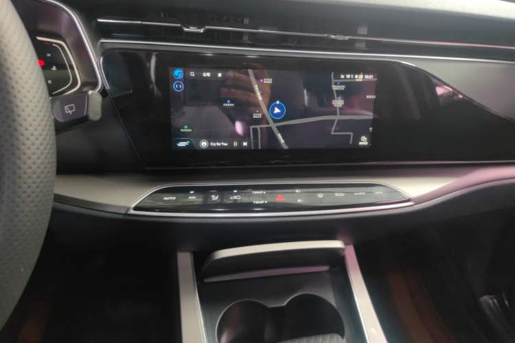 Used CHANGAN OSHAN X7 2021 1.5T Automatic Luxury Model Audio And AC Panel