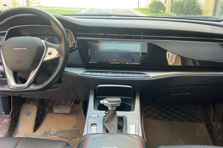 Used CHANGAN OSHAN X7 2021 1.5T Automatic Luxury Model Audio And AC Panel