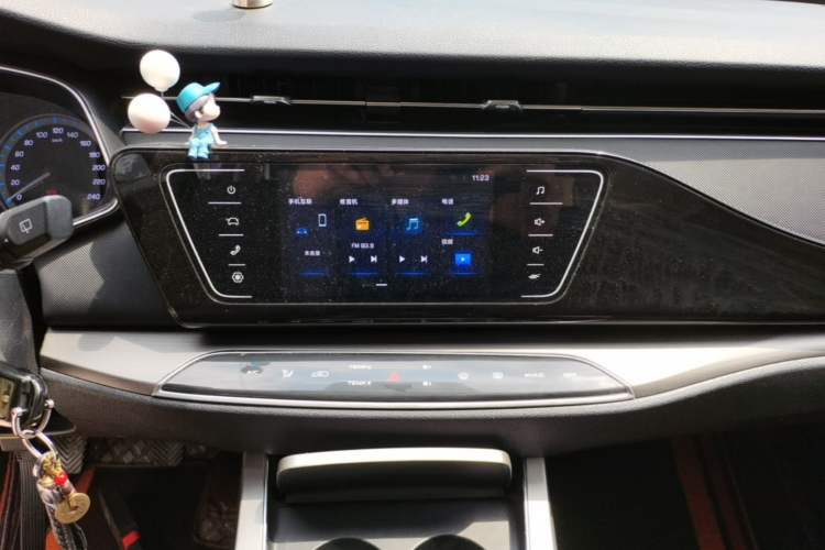 Used CHANGAN OSHAN X7 2021 1.5T Manual Comfort Model Audio And AC Panel