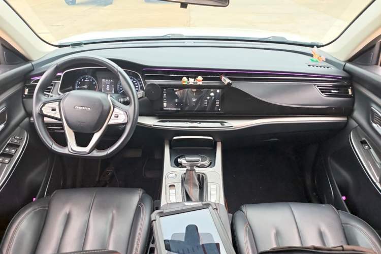 Used CHANGAN OSHAN X7 2021 1.5T Automatic Luxury Version Center Console
