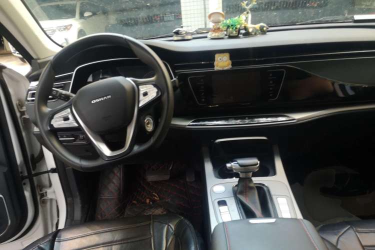 Used CHANGAN OSHAN X7 2021 1.5T Automatic Elite Edition Center Console