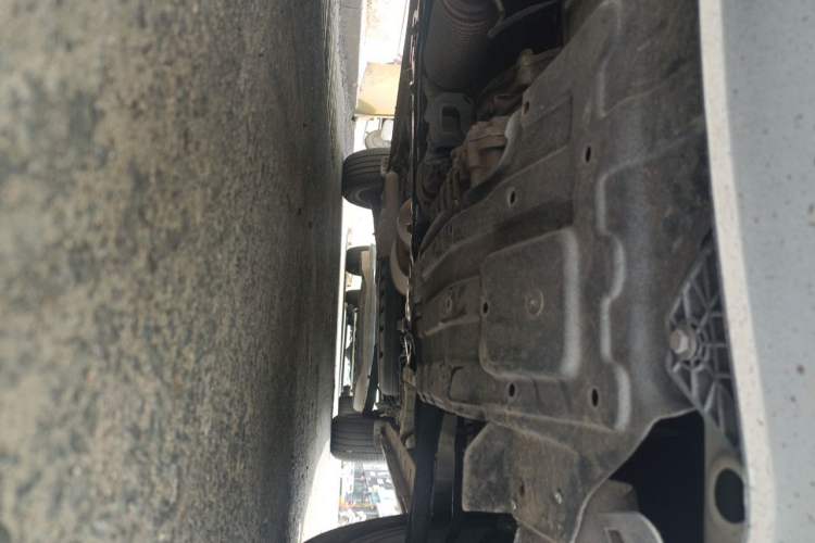 Used CHANGAN OSHAN X7 2021 1.5T Automatic Luxury Version Chassis Front